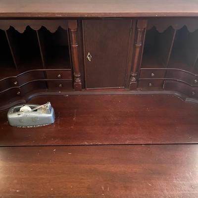 Craftique Secretary (PS-MG)