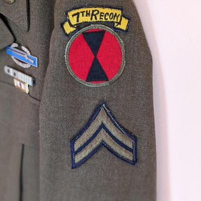 Rare WWII 7th Recon Infantry Uniform