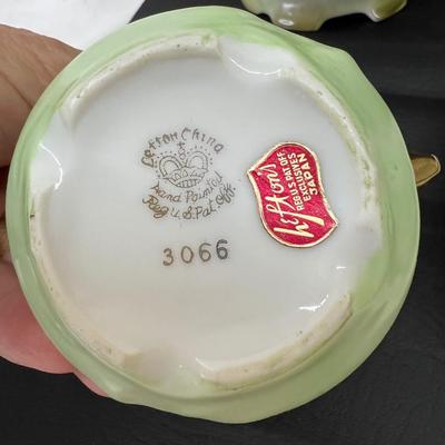 Vintage Lefton Heritage Green Rose China Tea Set Pitcher Creamer Sugar Cup Saucer Plate