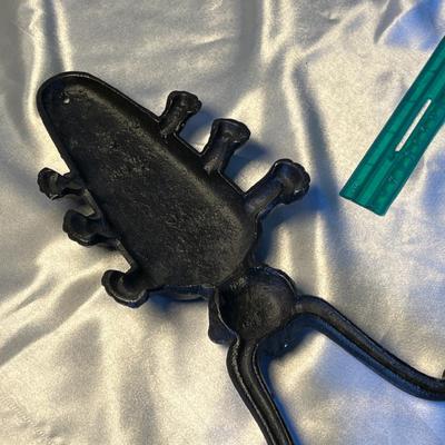 CI Bug Boot Jack