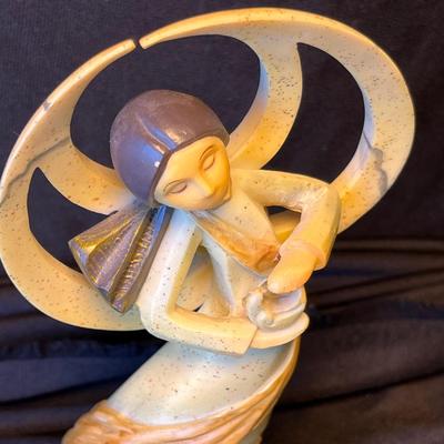 Angel Sculpture