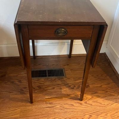 Mahogany Drop Leaf Table (K-MG)