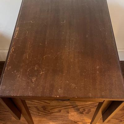 Mahogany Drop Leaf Table (K-MG)