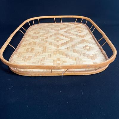 Wooden TV Trays & Woven Trays (K-MG)