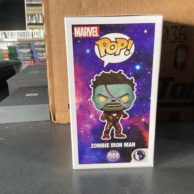 Funko pops what if 944 zombie Iron Man