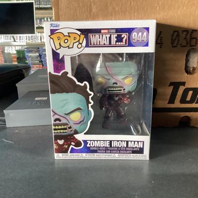 Funko pops what if 944 zombie Iron Man