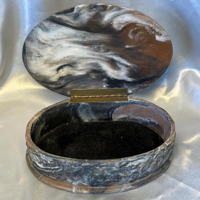 Incolay stone Jasperware Box