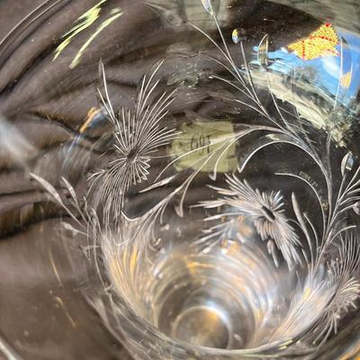 Gorgeous Elegant Glass Vase