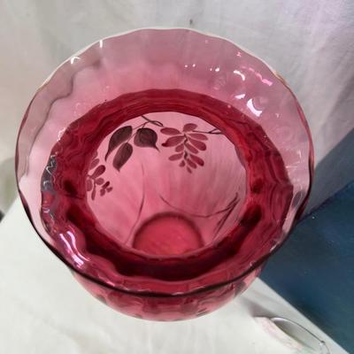 Fenton Country Cranberry with Pure Gold Trim #207 1993 10 1/2" Lovely Vase
