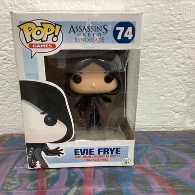 Funko pop, assassinâ€™s creed syndicate 74 evie frye