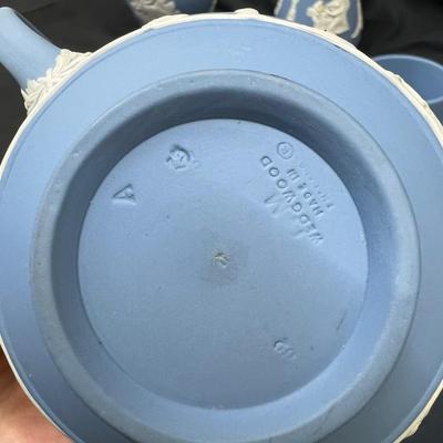 Vintage Blue White Wedgewood Cup Saucer Lot