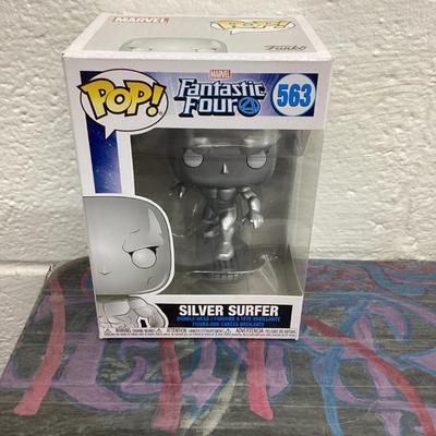 Funko pops 563 Silver surfer