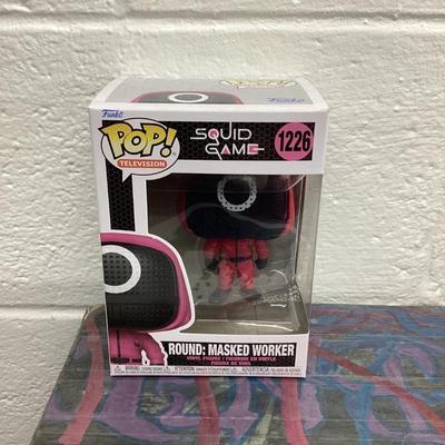 Funko pop squid game 1026 round mask worker