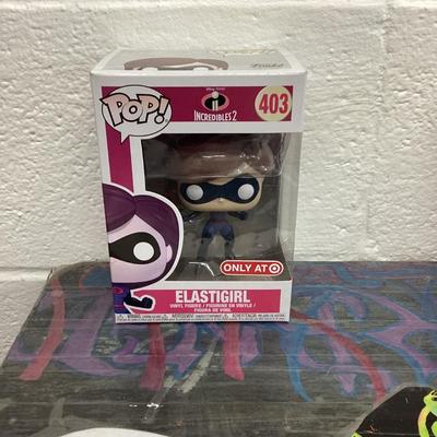 Funko pops 403 Elasti-Girl