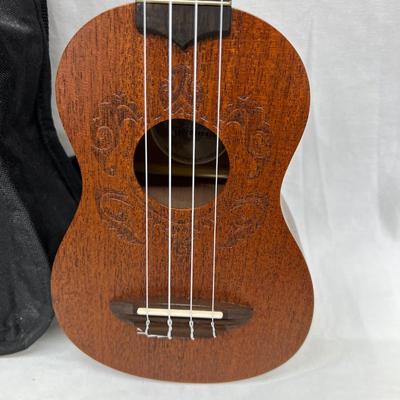 Luna Dukes Ukulele Carved Wood Like New