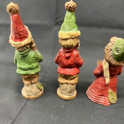 Christmas Carolers 3 1/2" Figurines