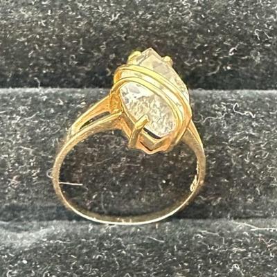 14 Karat Yellow Gold w/CZ Center