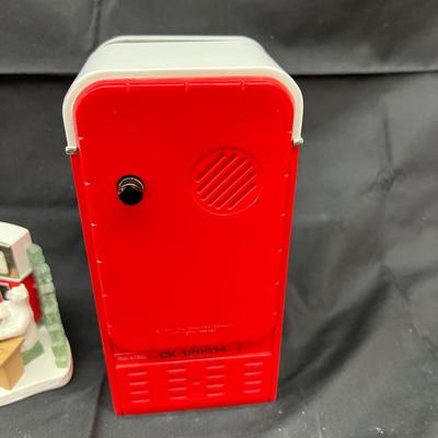 Coca Cola Coke 1994 Bank, 2000 Figurine Coke