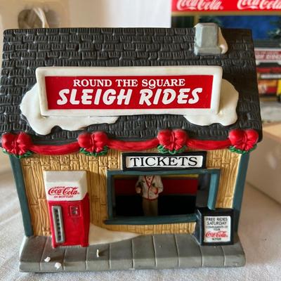 Coca Cola Coke 1999 Sleigh Rides Christmas House Electric