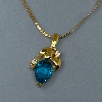 14 KT Gold Plate and Synthetic Stone Necklace