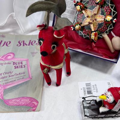 Toys, Christmas ornaments, Dakin Dream pet , Hallmark ornaments
