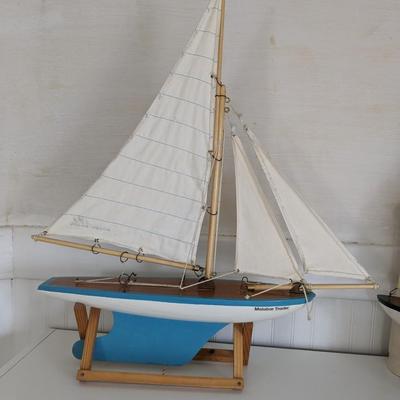 Malabar Trader Bosun Boats by Reeves Model Sailboat