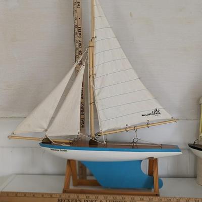 Malabar Trader Bosun Boats by Reeves Model Sailboat