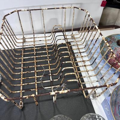 Dish rack shabby chic decorative Hibel plates Fenton Silver light bowls
