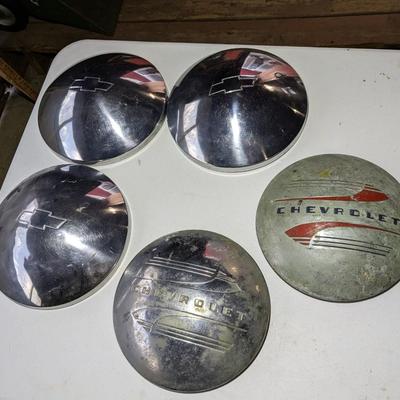 5 Rare Very Cool Vintage Chevy Hubcaps