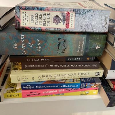 238 Lot of Hardback and Paperback Books