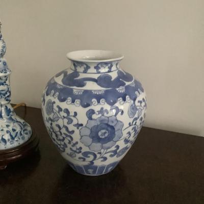 260 Blue and White Pottery Vase Lamp