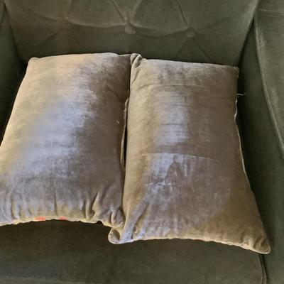263 Pair of Velvet Lumbar Rectangle Pillow with Medallion Design