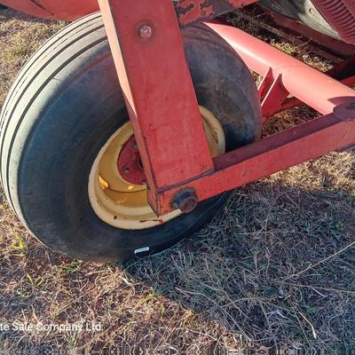 Sperry New Holland 479 Haybine