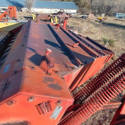 Sperry New Holland 479 Haybine