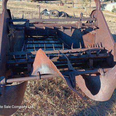 Antique Manure spreader