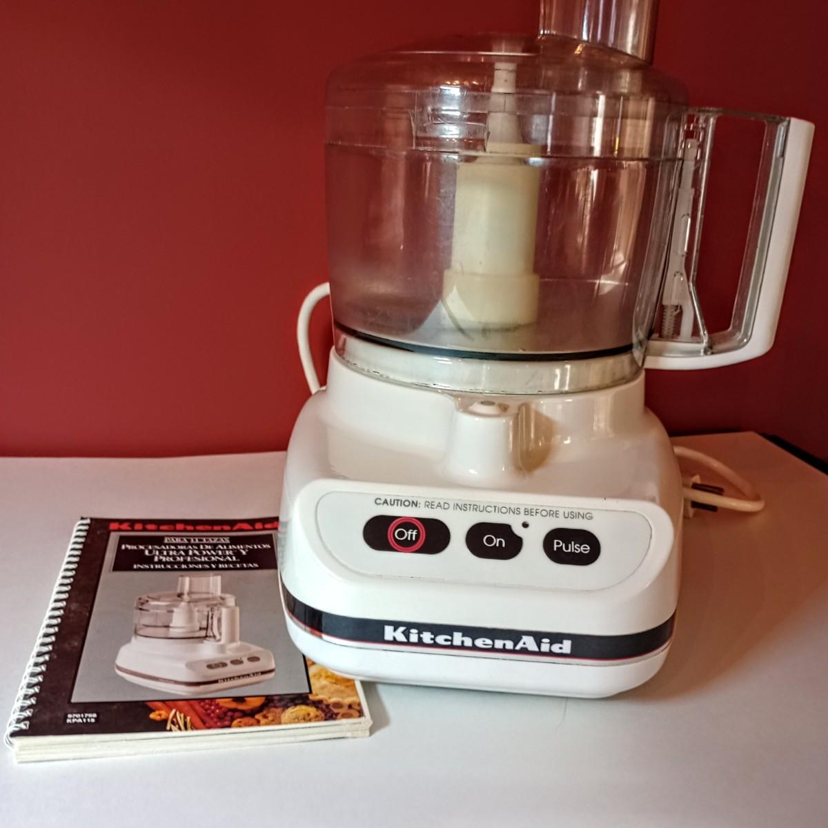 LOT 31K Kitchen Aid Ultra Power Y Food Processor w/ Manual