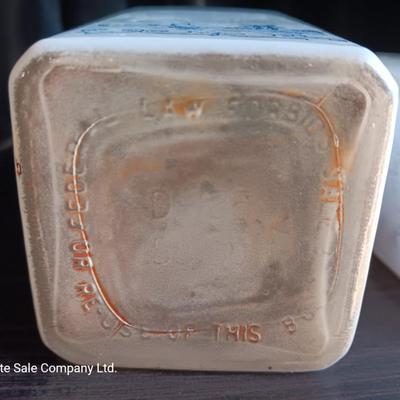 Two Vandermint Liquor White & Blue Decanter Bottle w/ blue & white tulip lids