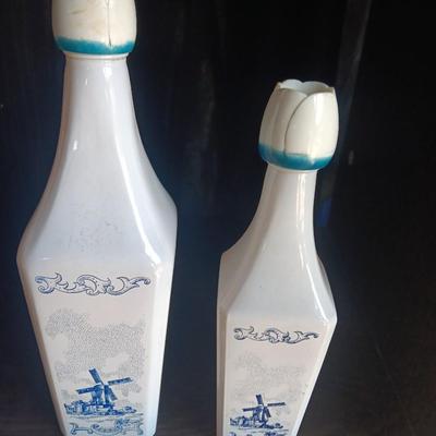 Two Vandermint Liquor White & Blue Decanter Bottle w/ blue & white tulip lids