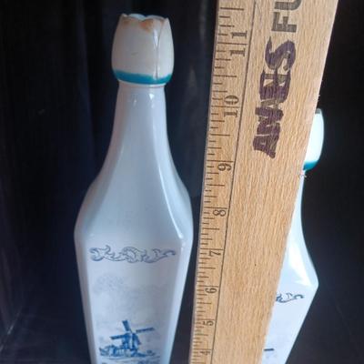Two Vandermint Liquor White & Blue Decanter Bottle w/ blue & white tulip lids