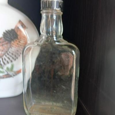 Three vintage decanters Old Charter - Quail -