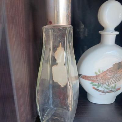 Three vintage decanters Old Charter - Quail -