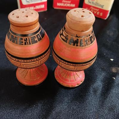 Pottery Sombrero with wooden Mexico salt & pepper shakers and metal spice tins