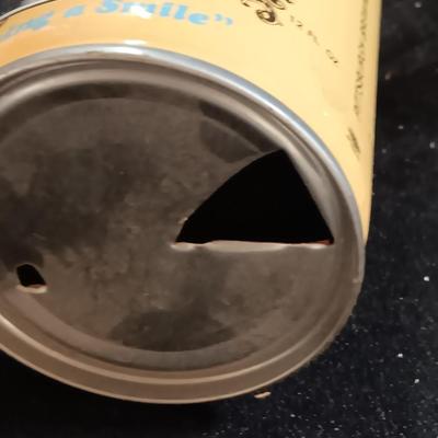 Vintage Beer cans with Humorous salt & pepper Kwyatt Urp and Wild Bill Hiccup salt & pepper shakers