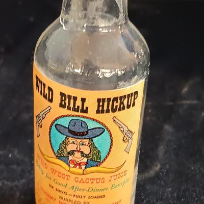 Vintage Beer cans with Humorous salt & pepper Kwyatt Urp and Wild Bill Hiccup salt & pepper shakers