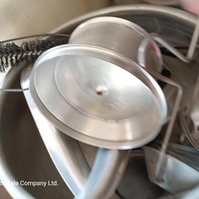 Stainless steel Milking machine - bucket - with hoses and a cream separator