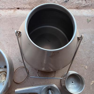 Stainless steel Milking machine - bucket - with hoses and a cream separator