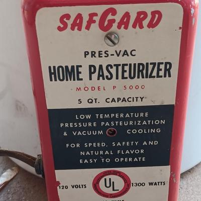 5 Quart SafGard Pres-Vac Home Pasteurizer Model P5000 Homestead