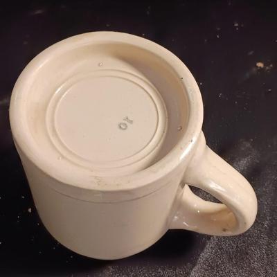 Doans pill tin - Shaving brush and mug