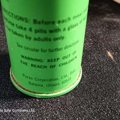 Doans pill tin - Shaving brush and mug