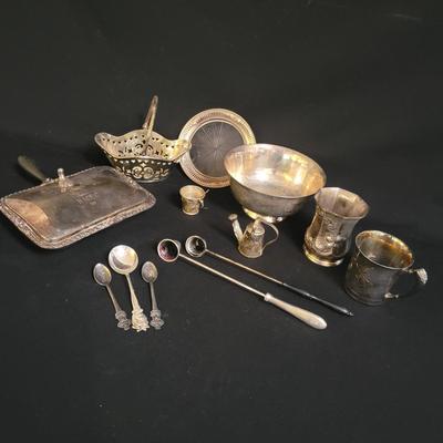 Unique Silverplate Pieces incl Godinger and Reed & Barton (DR-DW)